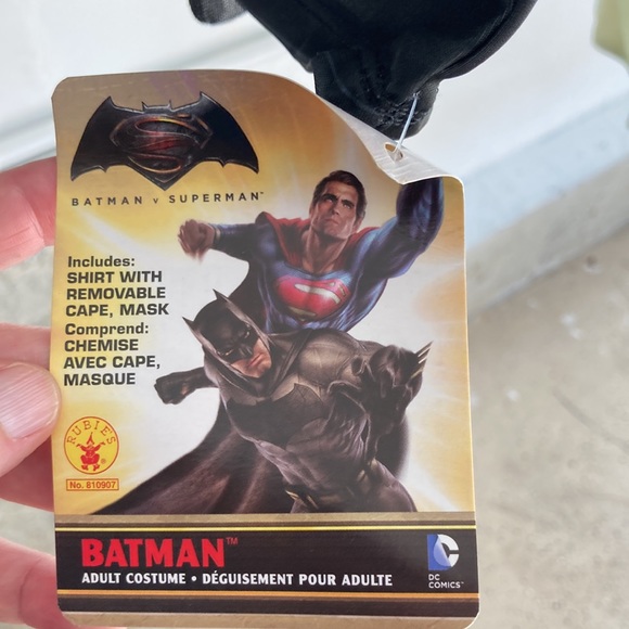 Batman Costume Adult Long Sleeve Tee Shirt and Mask NWT OS - Picture 4 of 5